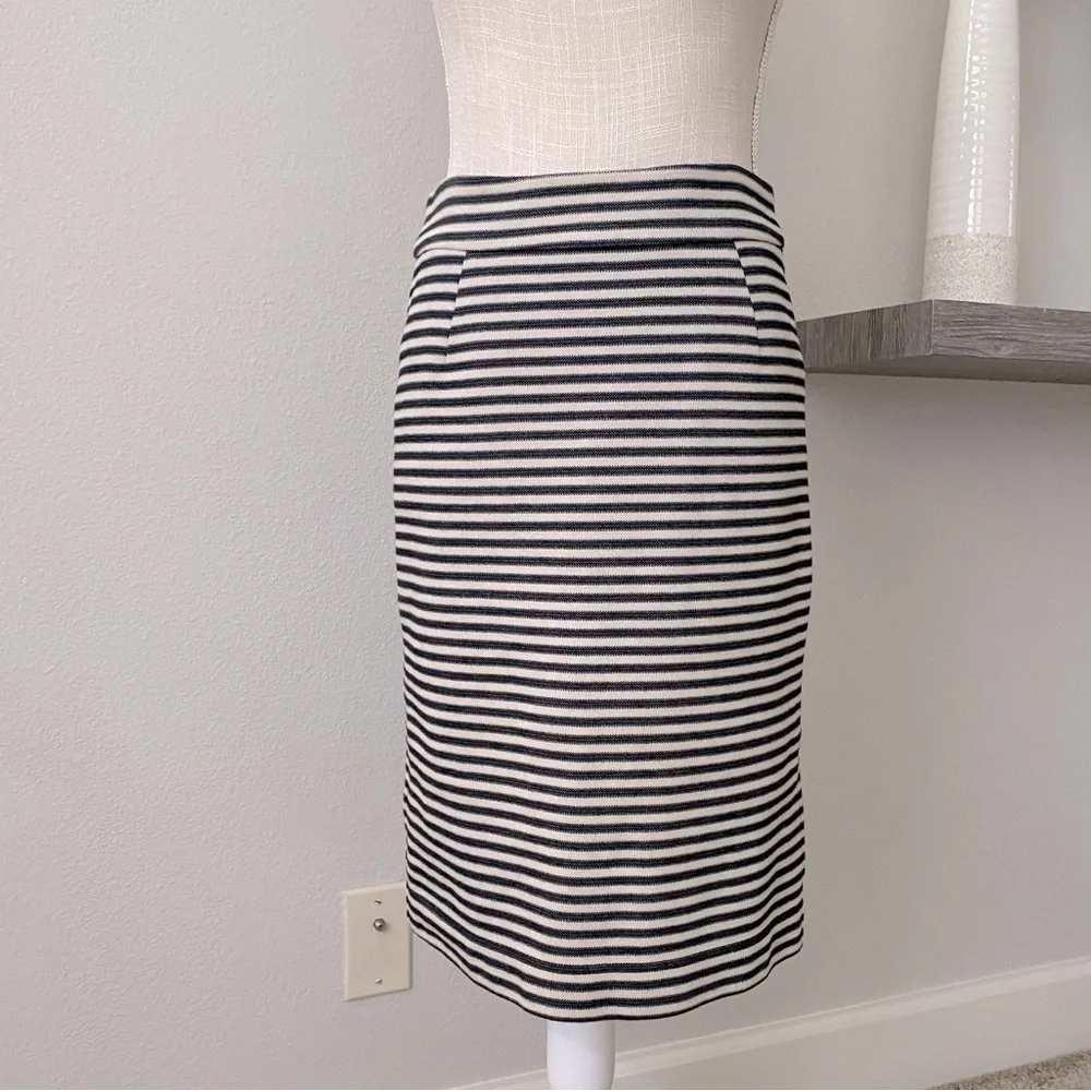 Banana Republic Cotton Knit Nautical Stripe Pencil Skirt Navy Ivory Size 0